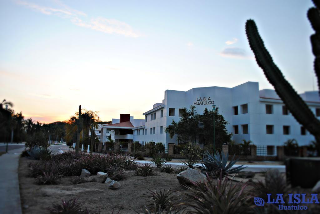 La Isla Huatulco Hotell Exteriör bild